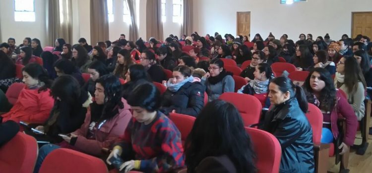 Segundo Foro. Formación docente y profesional en educación de adultos en contextos encierro. Mayo 2017